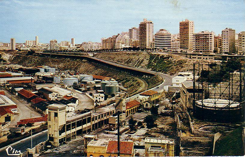 ORAN ROUTE DU PORT ET LE BD FRONT DE MER.JPG